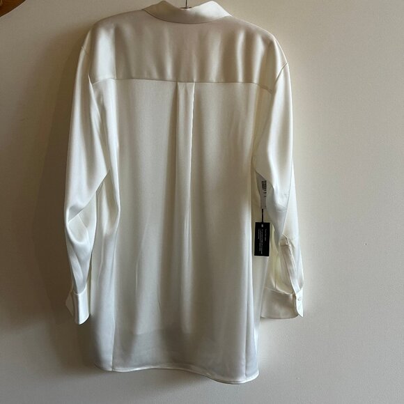 NWT Aritzia Babaton Sable Satin Shirt - Picture 2 of 5